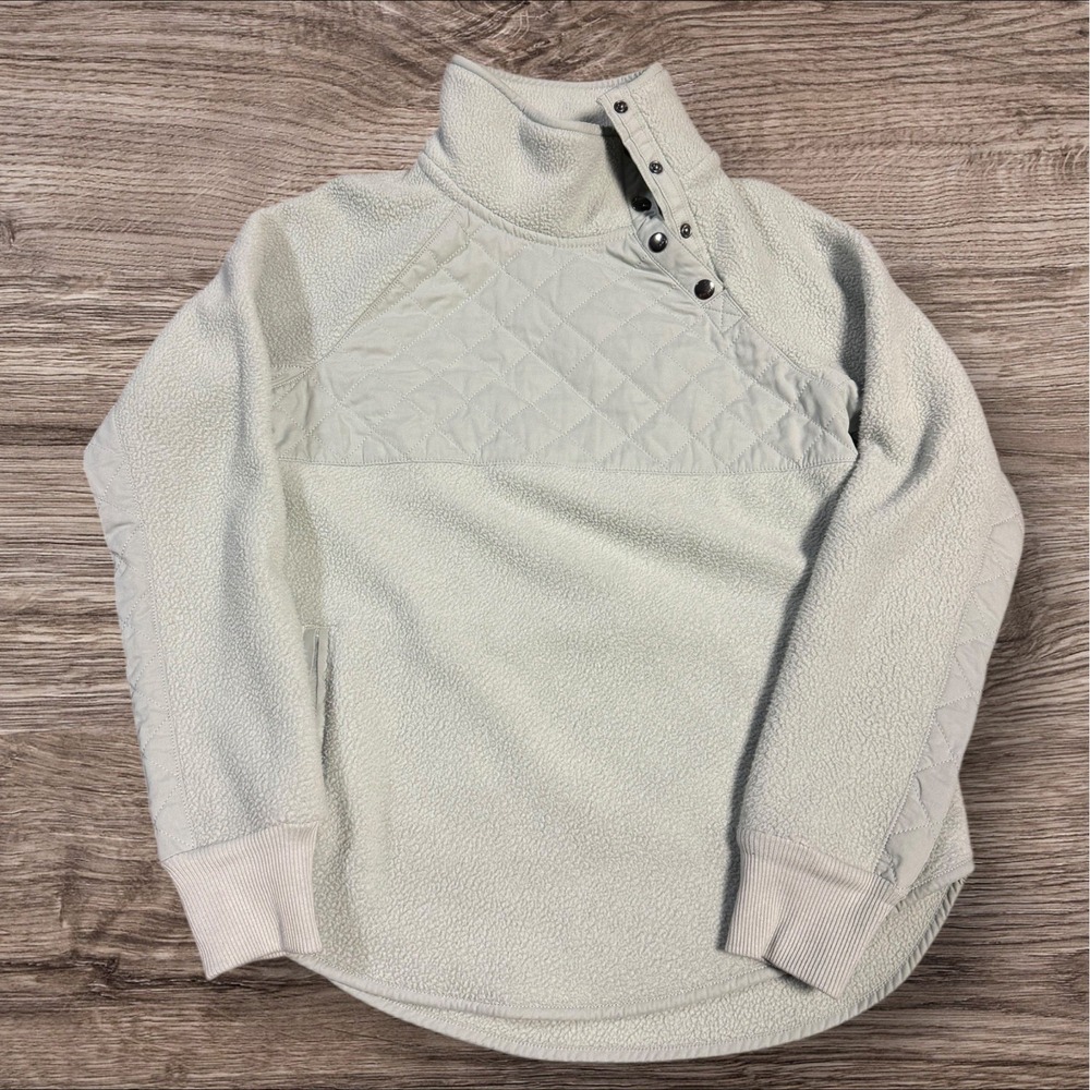 Abercrombie & Fitch‎ Sweater Womens XS Mint Outdoors Sherpa Hiking Ladies